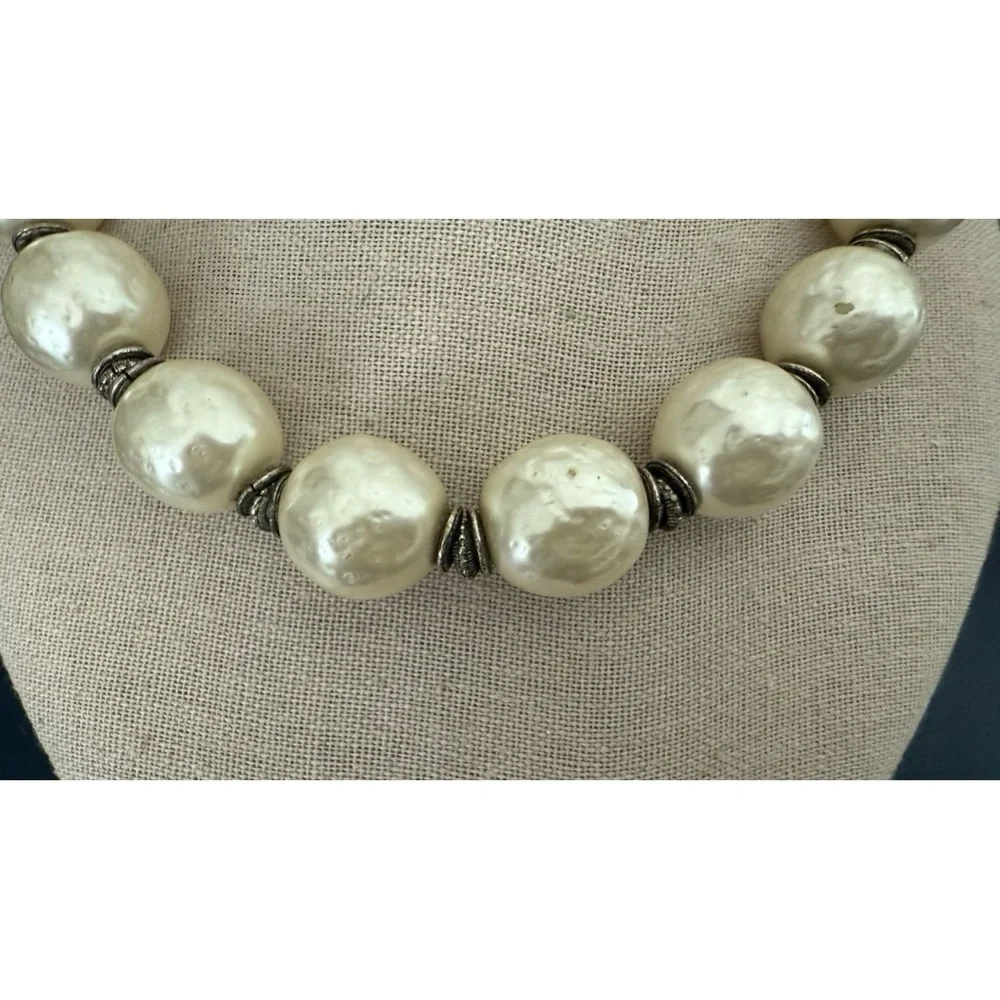 Rare Vintage Dominique Aurientis
Necklace 1980s Baroque Style Glass
Pearls EUC - Picture 3 of 10